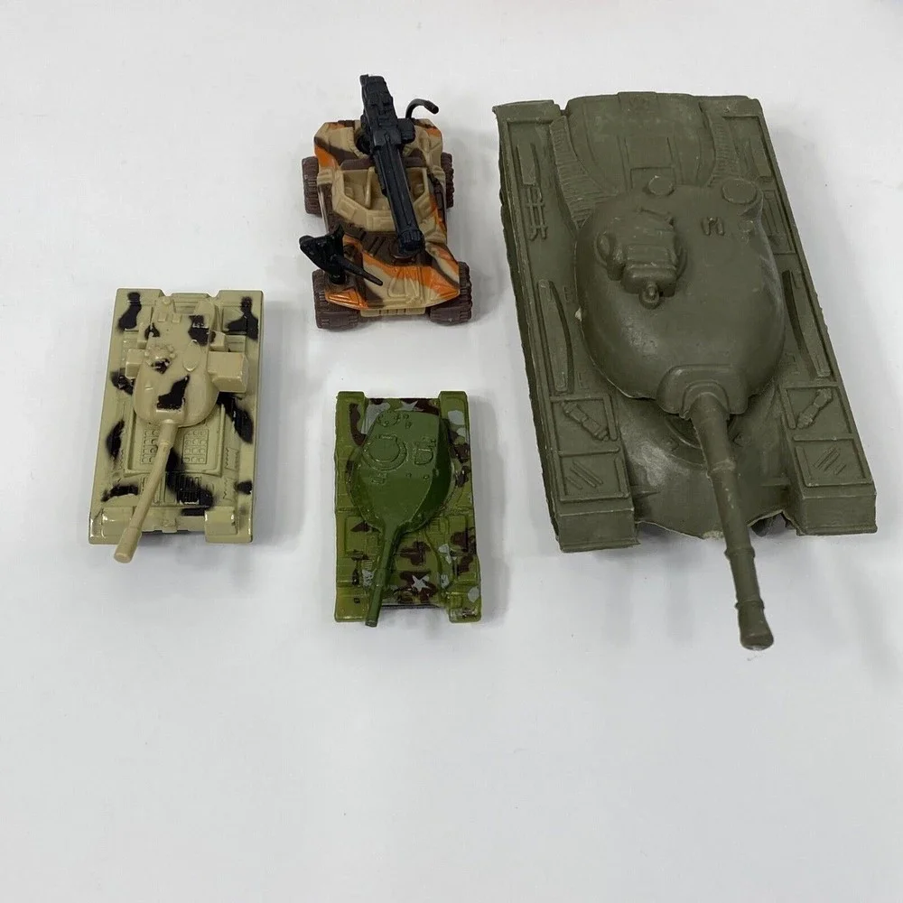 Military Figures Tank Vehicle Lot Mortar Weapon Army Soldiers Troops Barn Jet